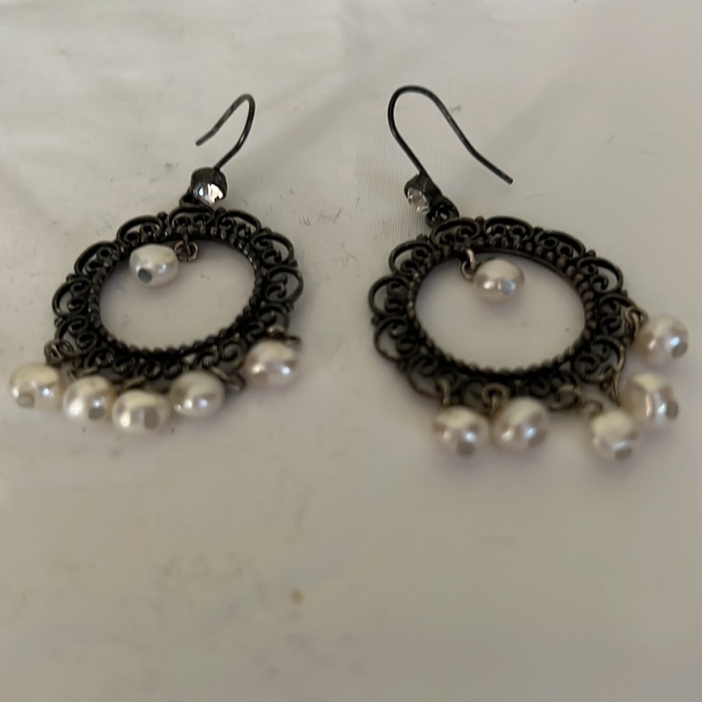 Crystal and pearl filigree earings - Picture 3 of 3